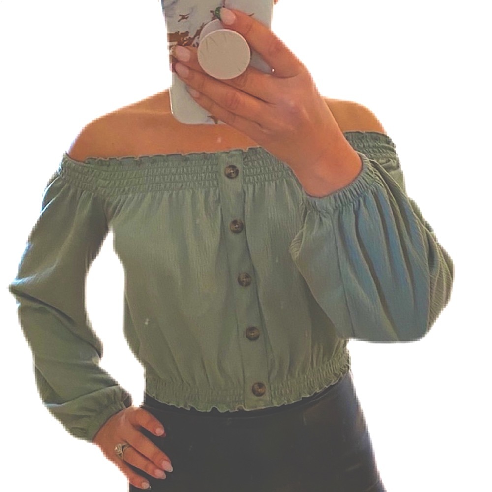 Divided by H&M off shoulder long sleeve crop top - Picture 2 of 8